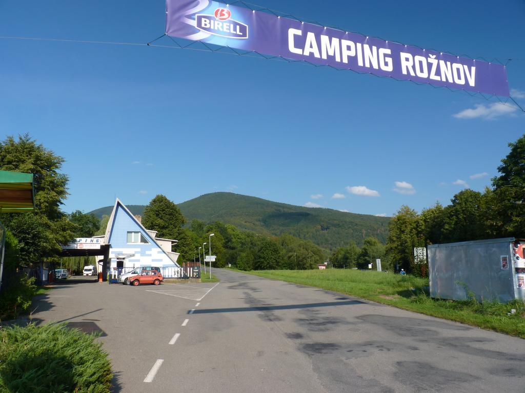 Camping Roznov 호텔 Rožnov pod Radhoštěm 외부 사진